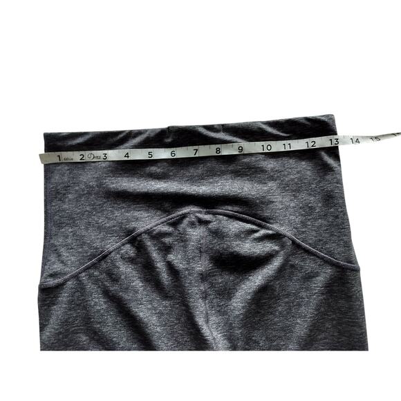 Spanx Women's Heather Gray High Rise Cropped Compression Leggings Size L - Picture 8 of 10